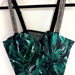 NWT Victoria’s Secret Corset Top size 36D